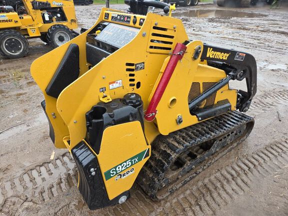 2024 Vermeer S925TX