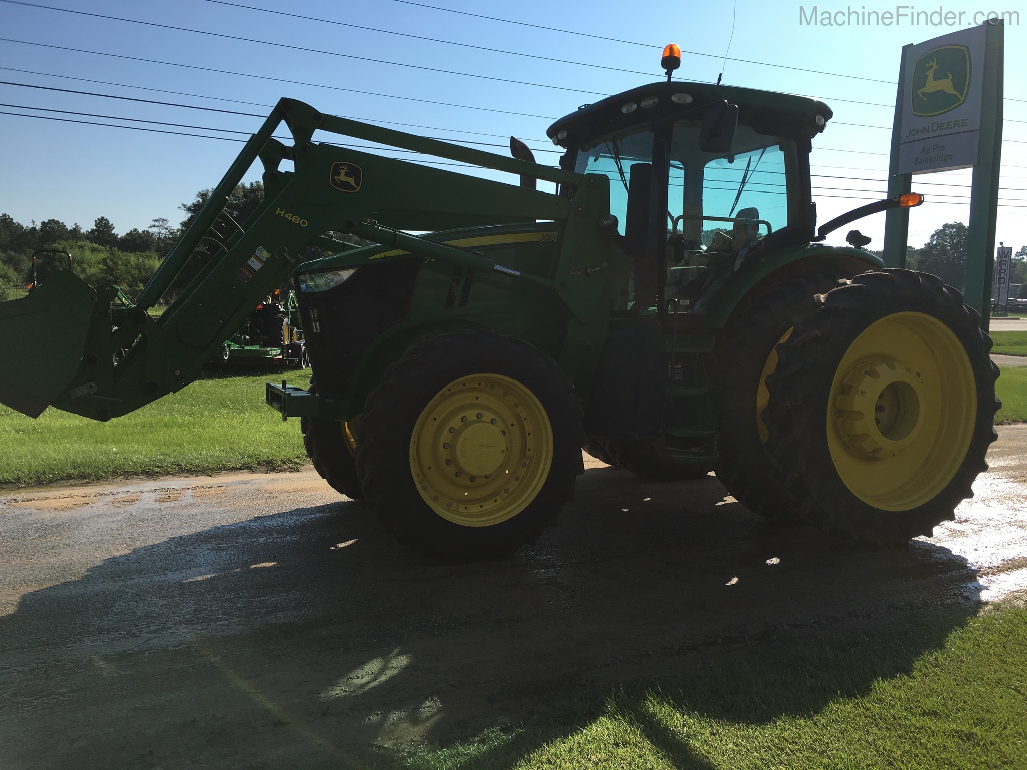 2012 John Deere 7200R Image 2