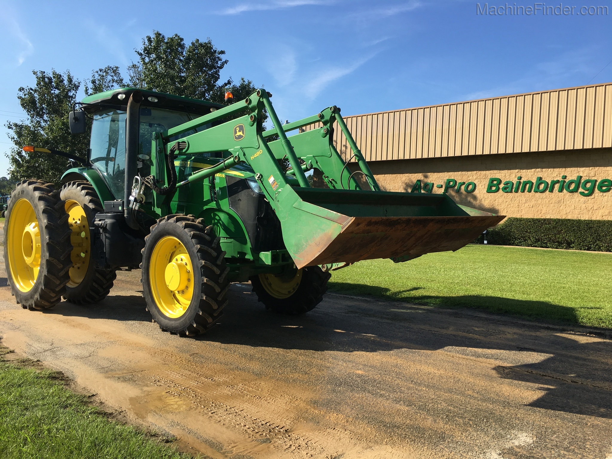 2012 John Deere 7200R Image 1