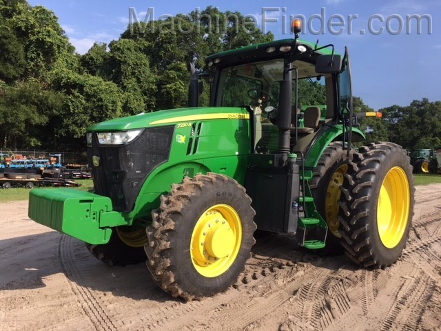 2015 John Deere 7230R Image 1