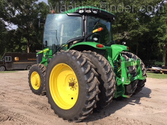 2015 John Deere 7230R Image 2