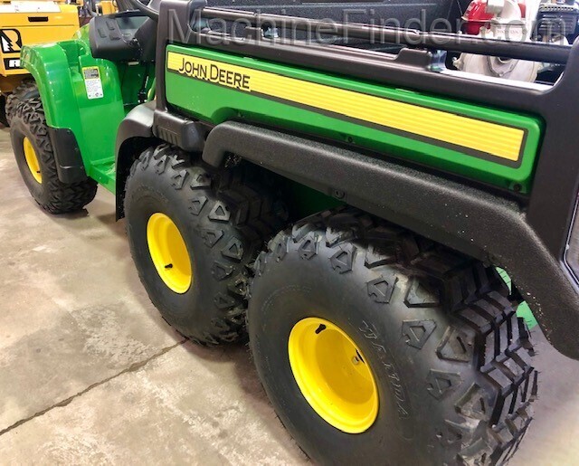 2020 John Deere TH 6x4 Gas Image 3