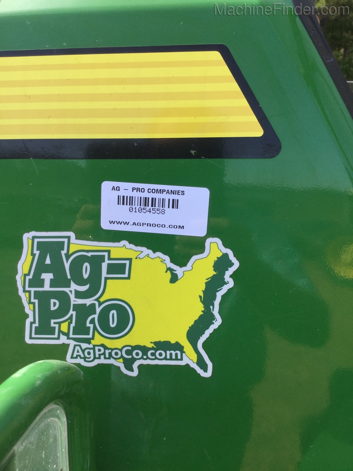 2018 John Deere 5045E Image 8