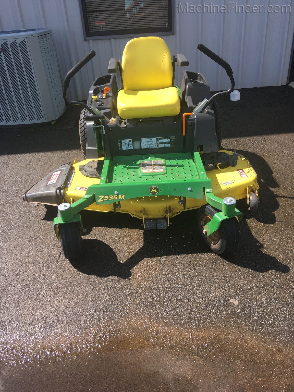 2017 John Deere Z535M Image 1