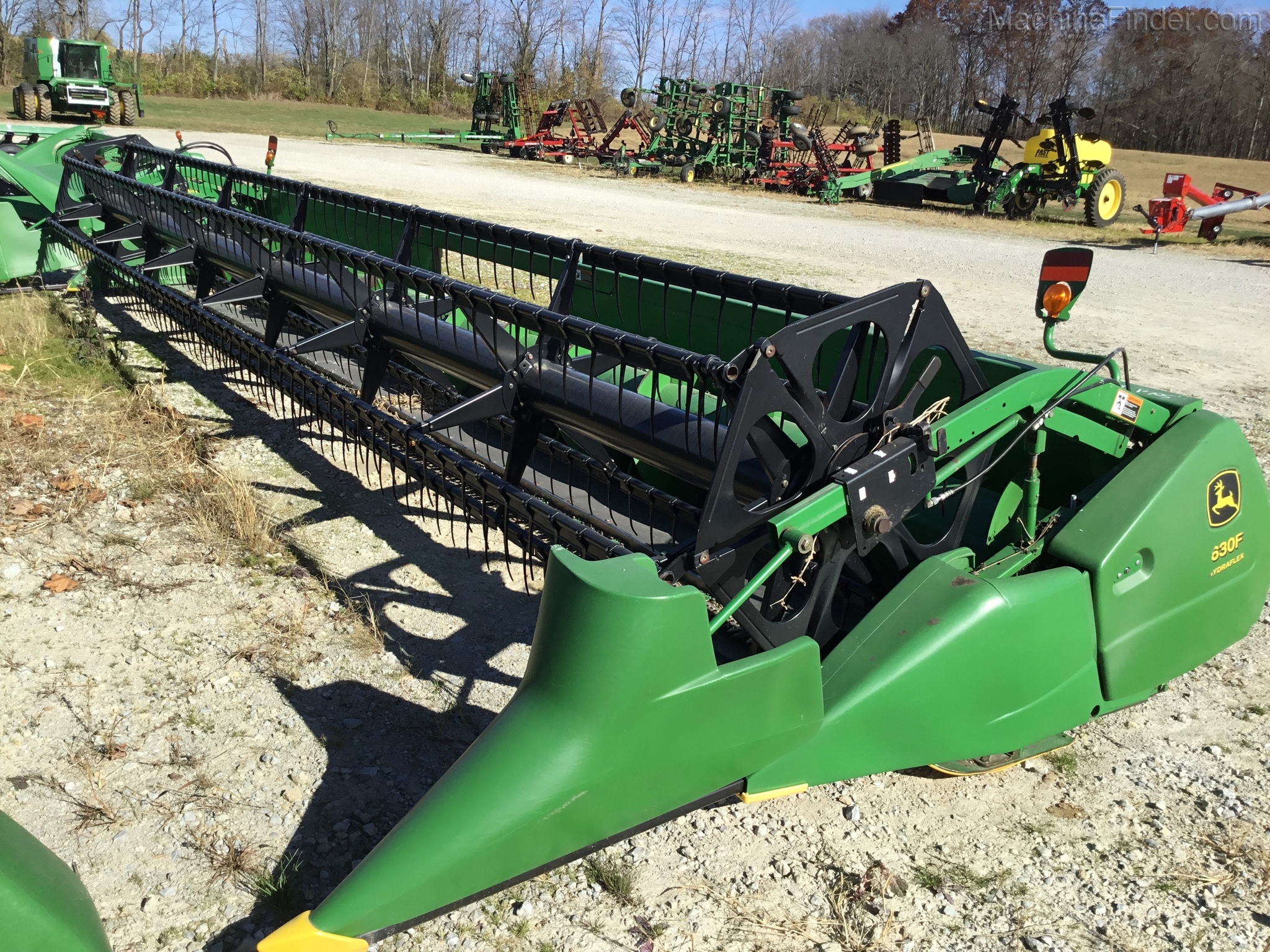 2004 John Deere 630F Image 1