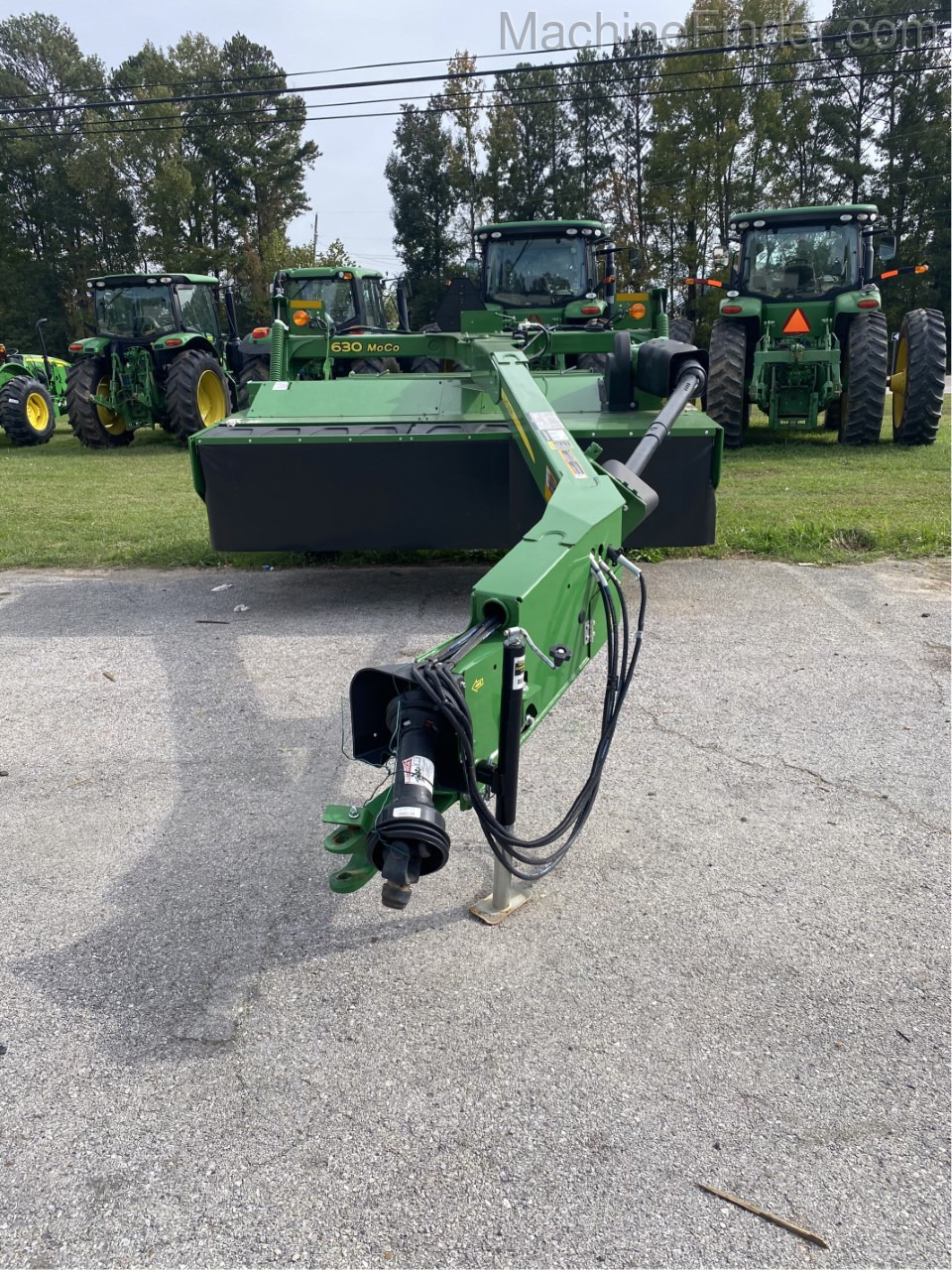 2019 John Deere 630 Image 4