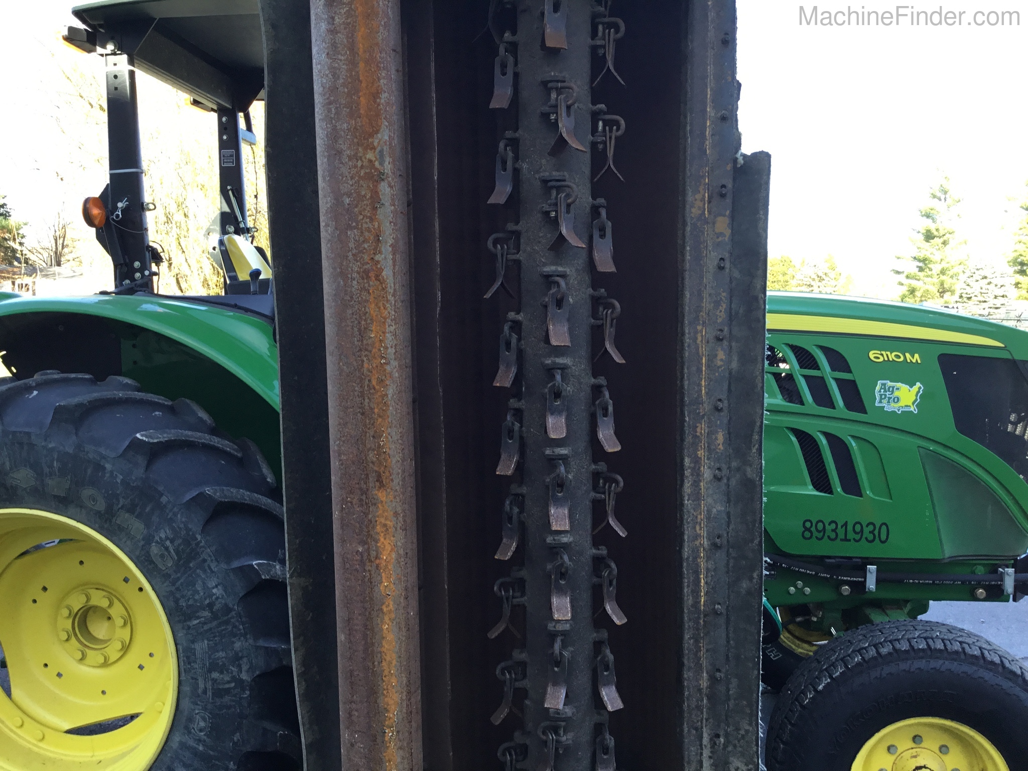 2016 John Deere 6110M Image 15