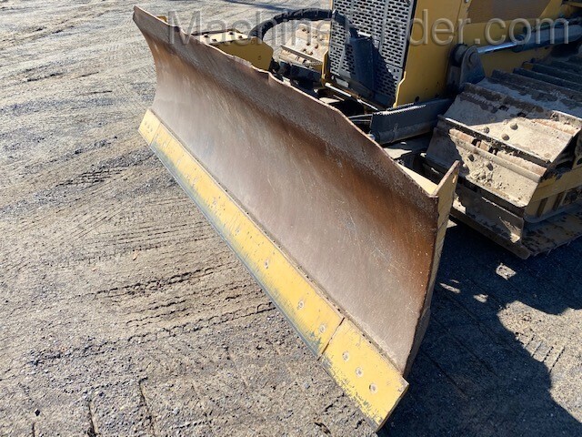 2017 John Deere 450K Image 7