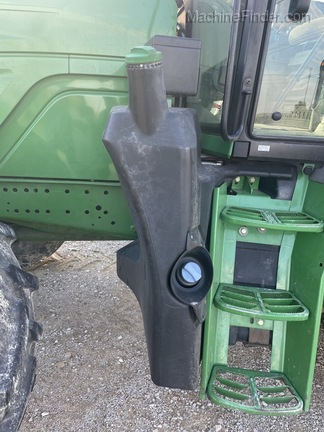 2016 John Deere 6155M Image 5