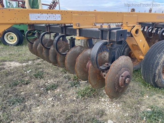 Taylor Way 650 Image 2