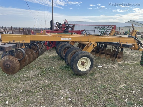 Taylor Way 650 Image 6