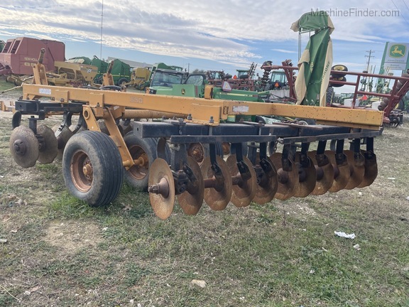 Taylor Way 650 Image 5