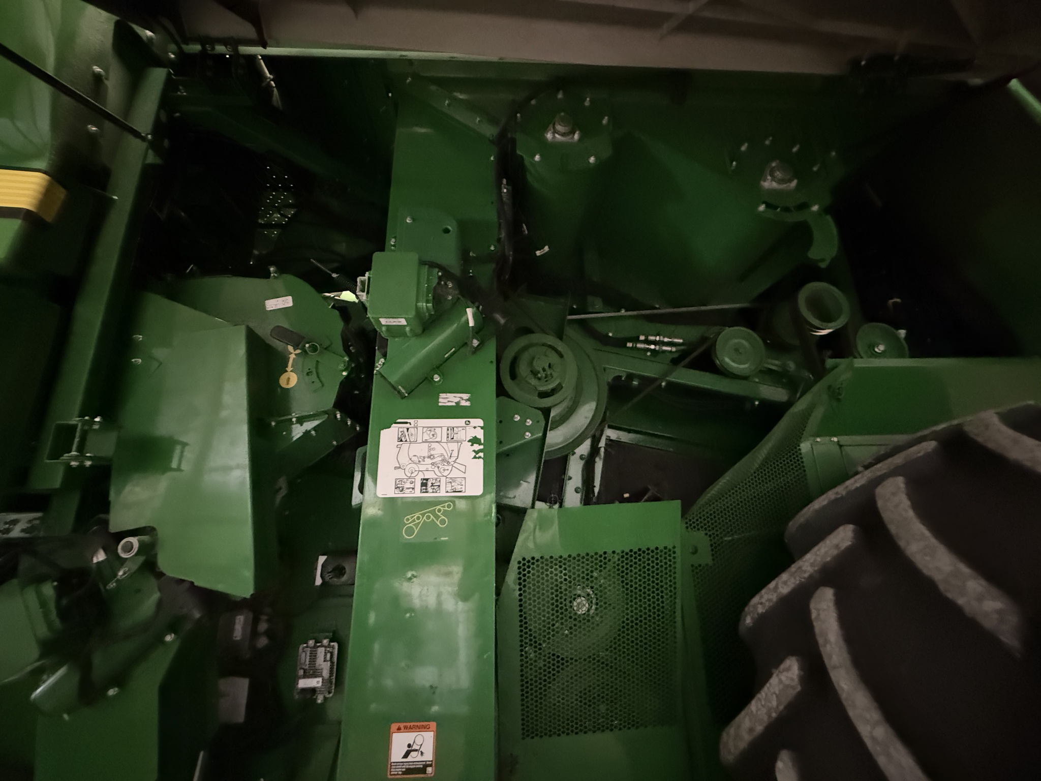 2019 John Deere S780 Image 2