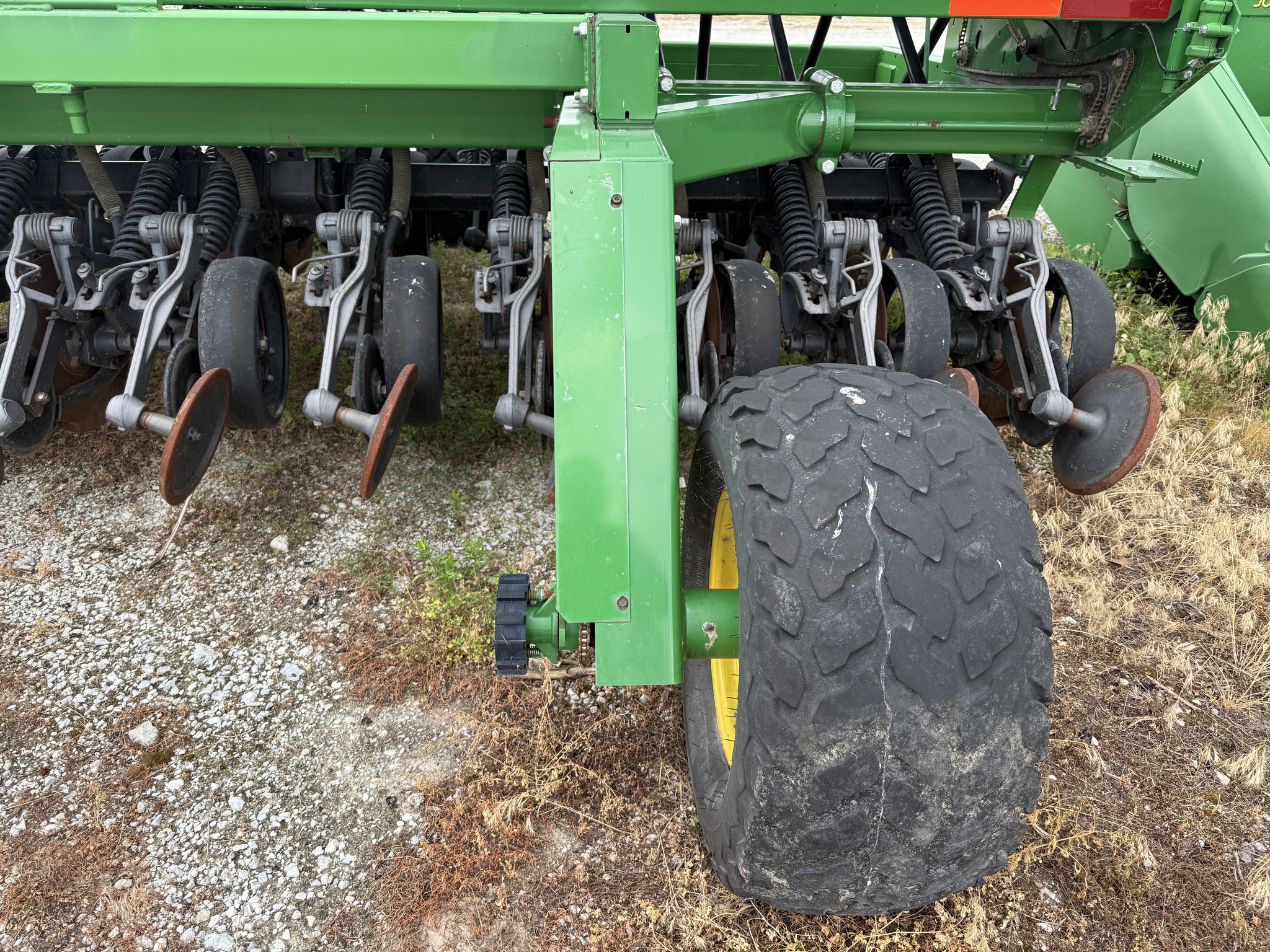 2020 John Deere 1590 Image 6