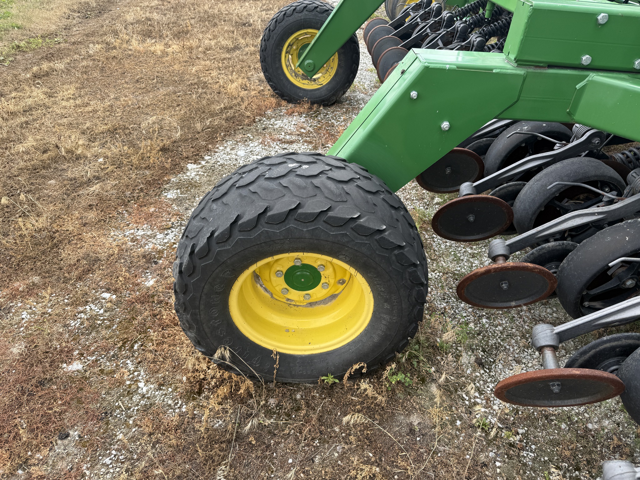2020 John Deere 1590 Image 9