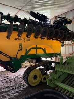 2021 John Deere 2530L Image 17