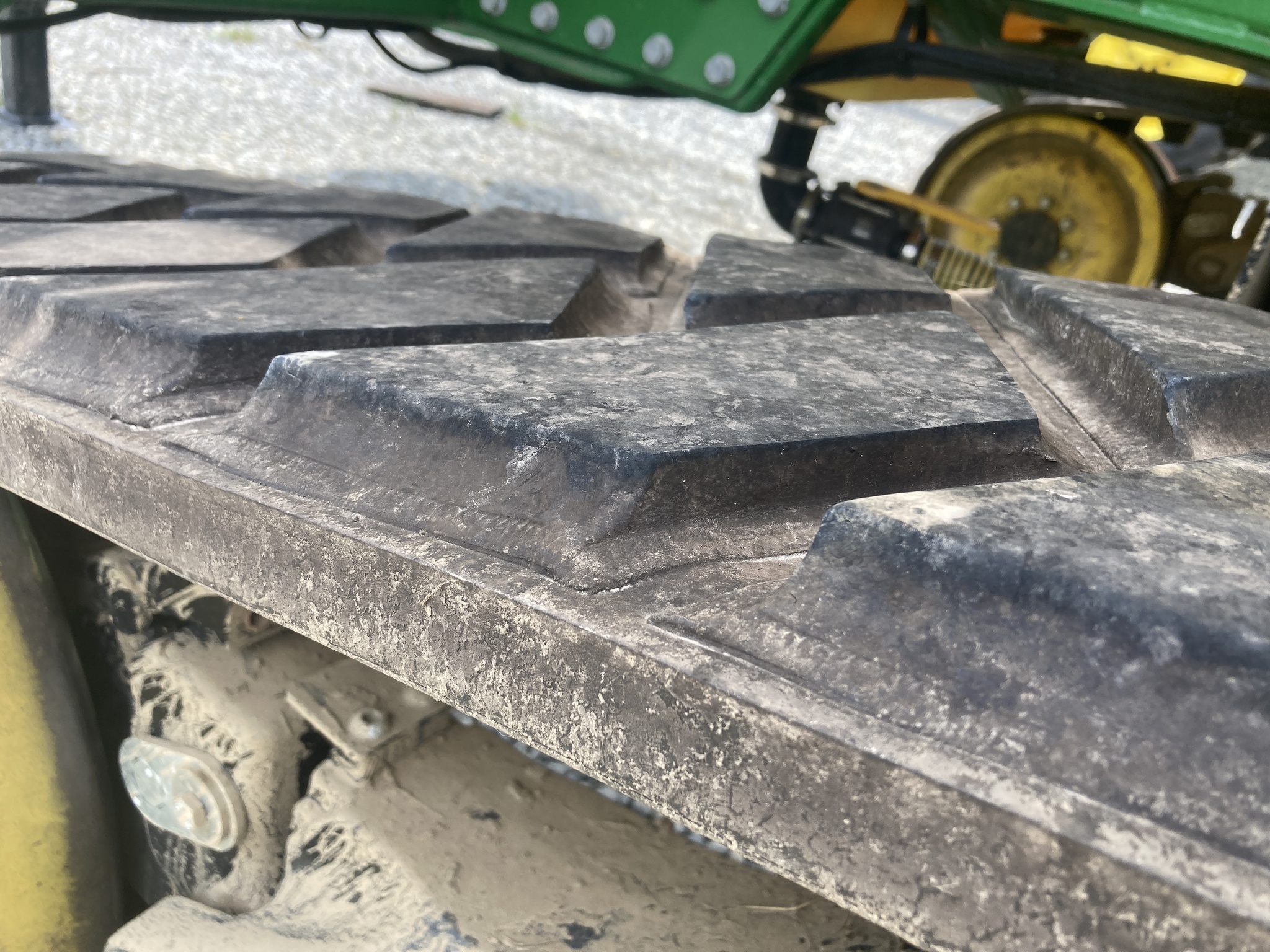 2021 John Deere 2530L Image 7