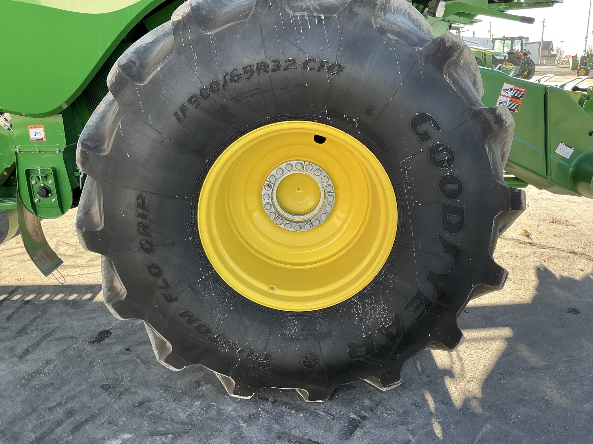 2023 John Deere S770 Image 12