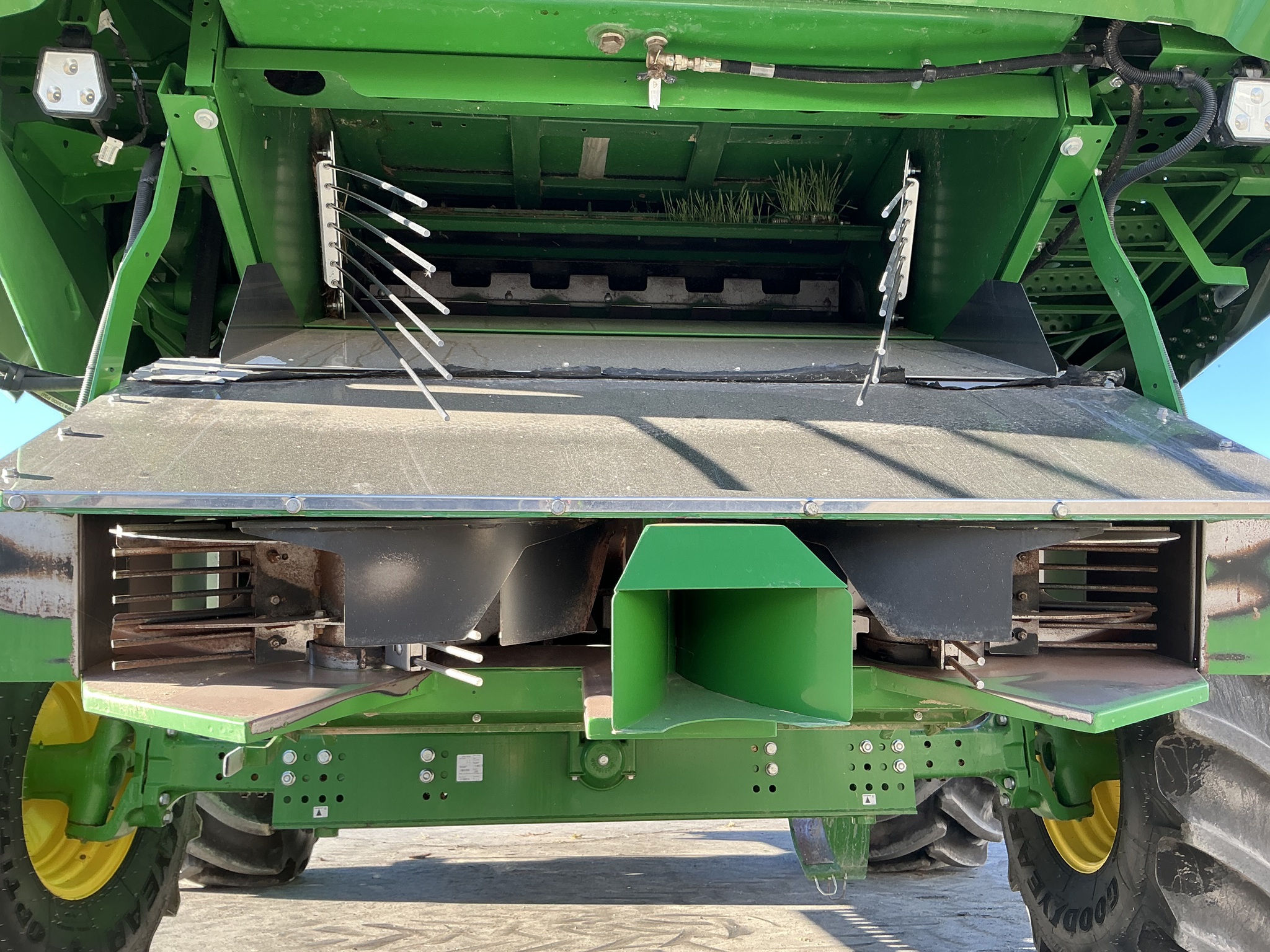 2023 John Deere S770 Image 15