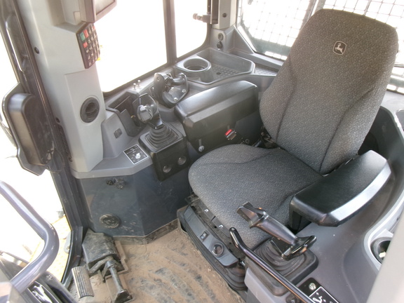 2023 John Deere 850L