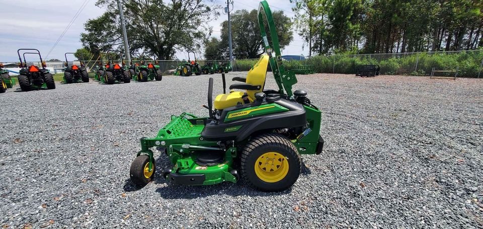 2023 John Deere Z920M Image 6