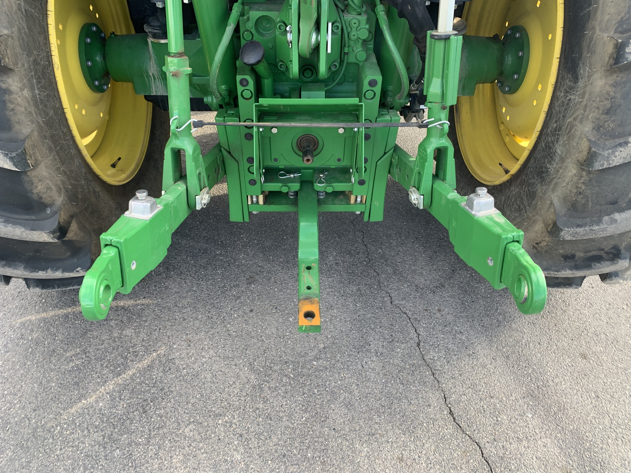 2023 John Deere 6120M Image 6