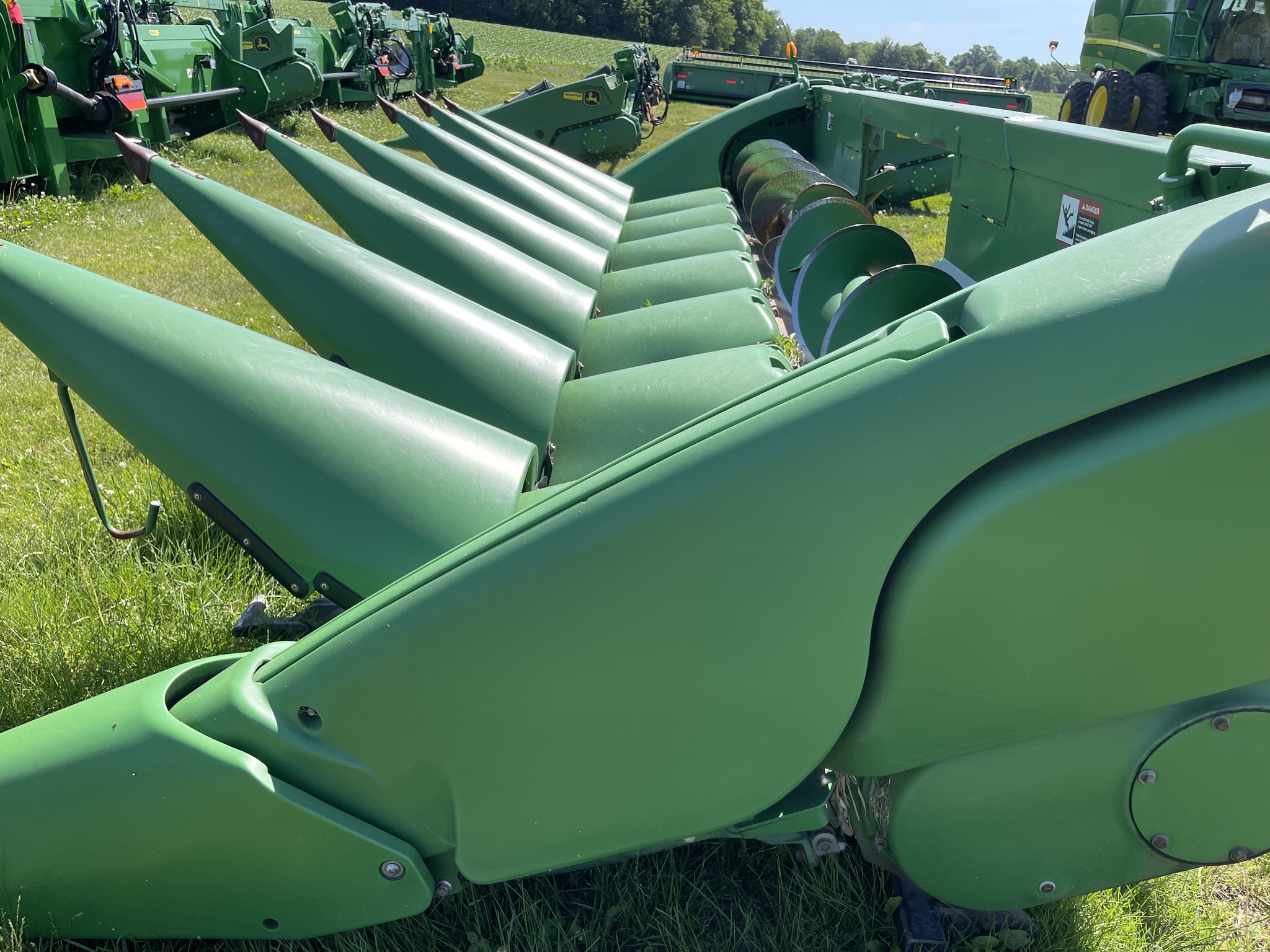  2011 John Deere 608C at Heritage Tractor in Monmouth, IL