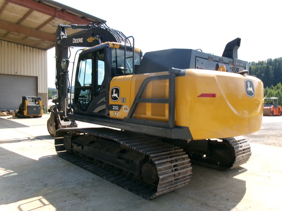 2024 John Deere 210P