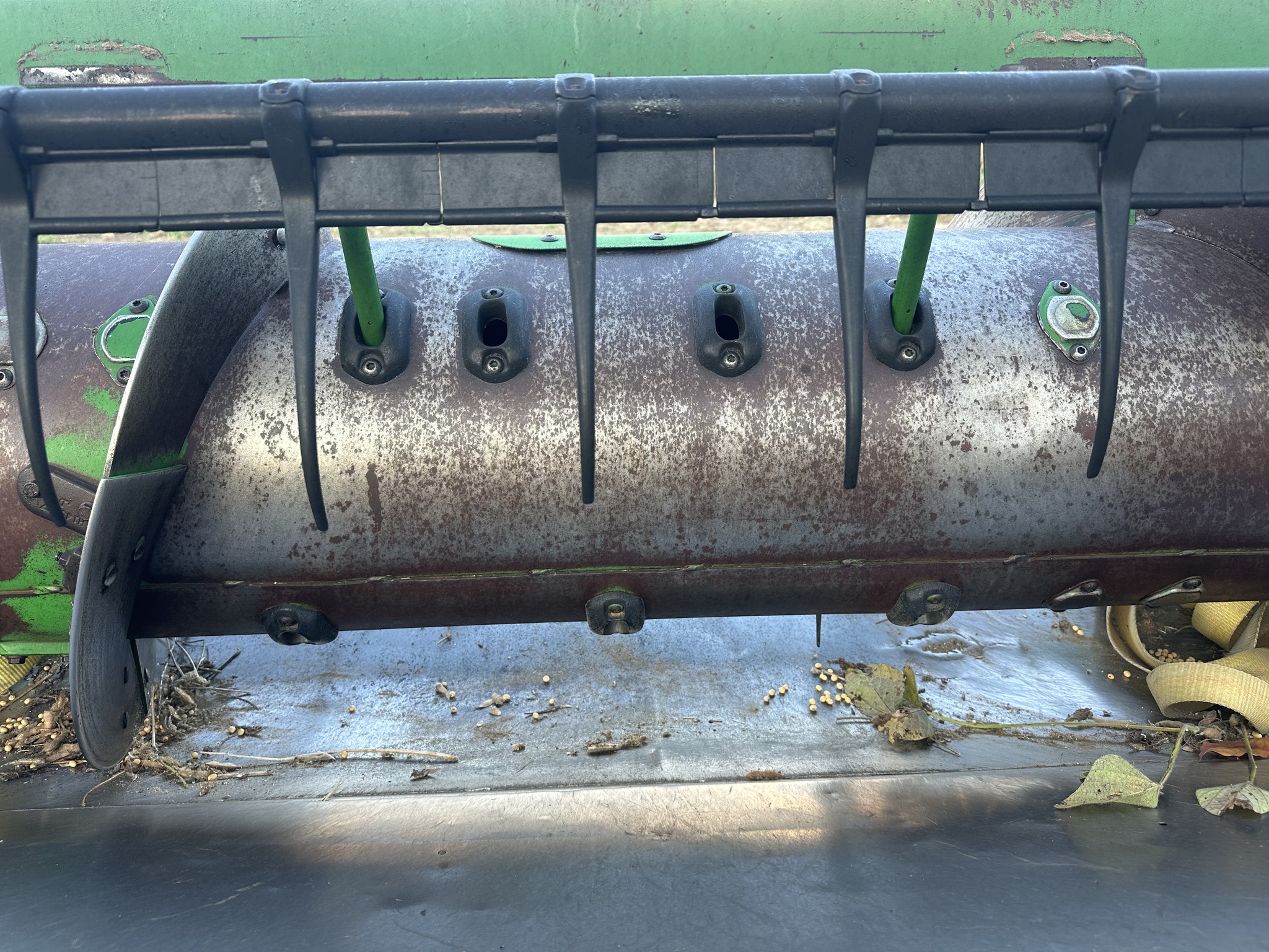 2004 John Deere 625F Image 9