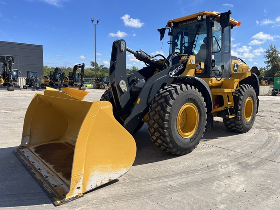 Photo of 2024 John Deere 544 P