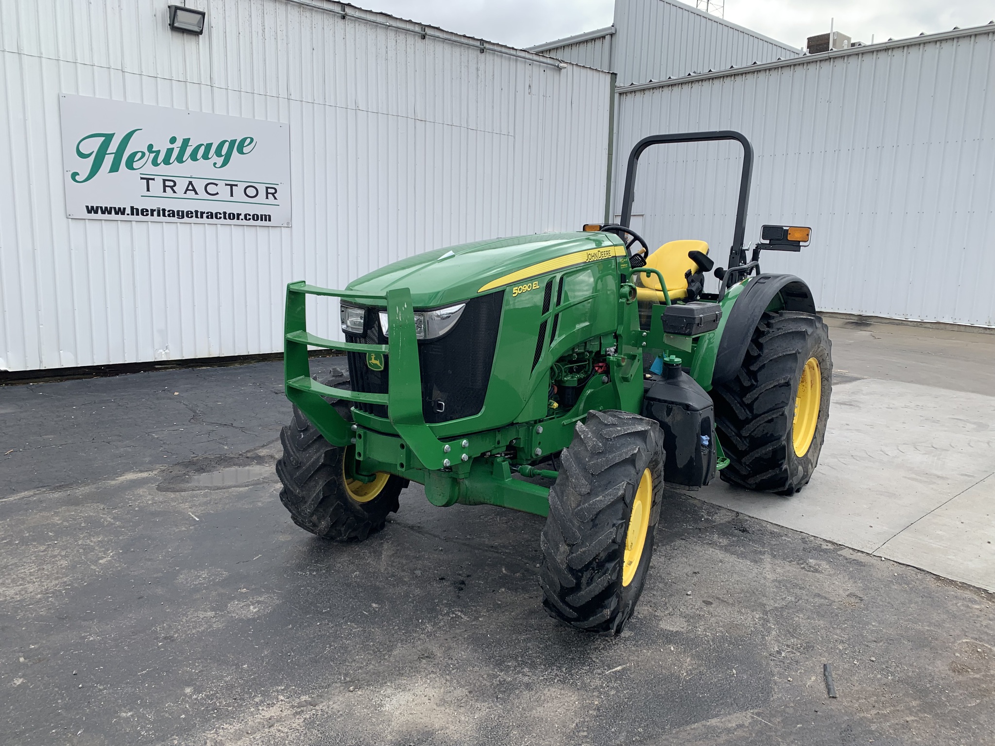  2020 John Deere 5090EL at Heritage Tractor in Lamar, MO