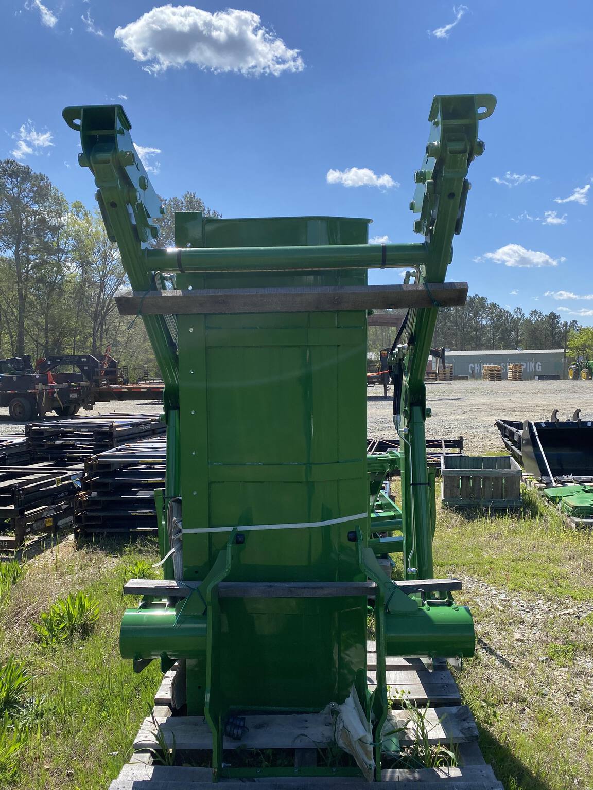 2023 John Deere 512 Image 1