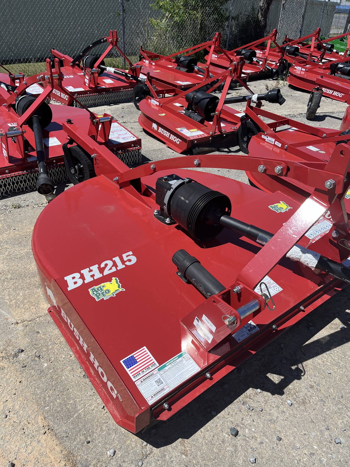 Bush Hog BH215 Image 2