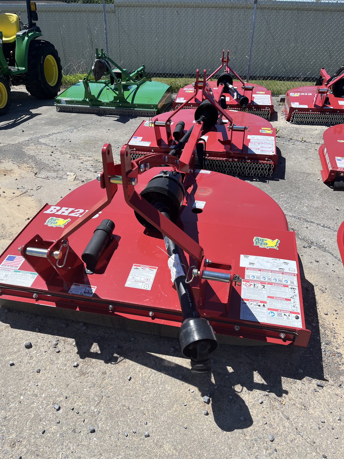 Bush Hog BH215 Image 3