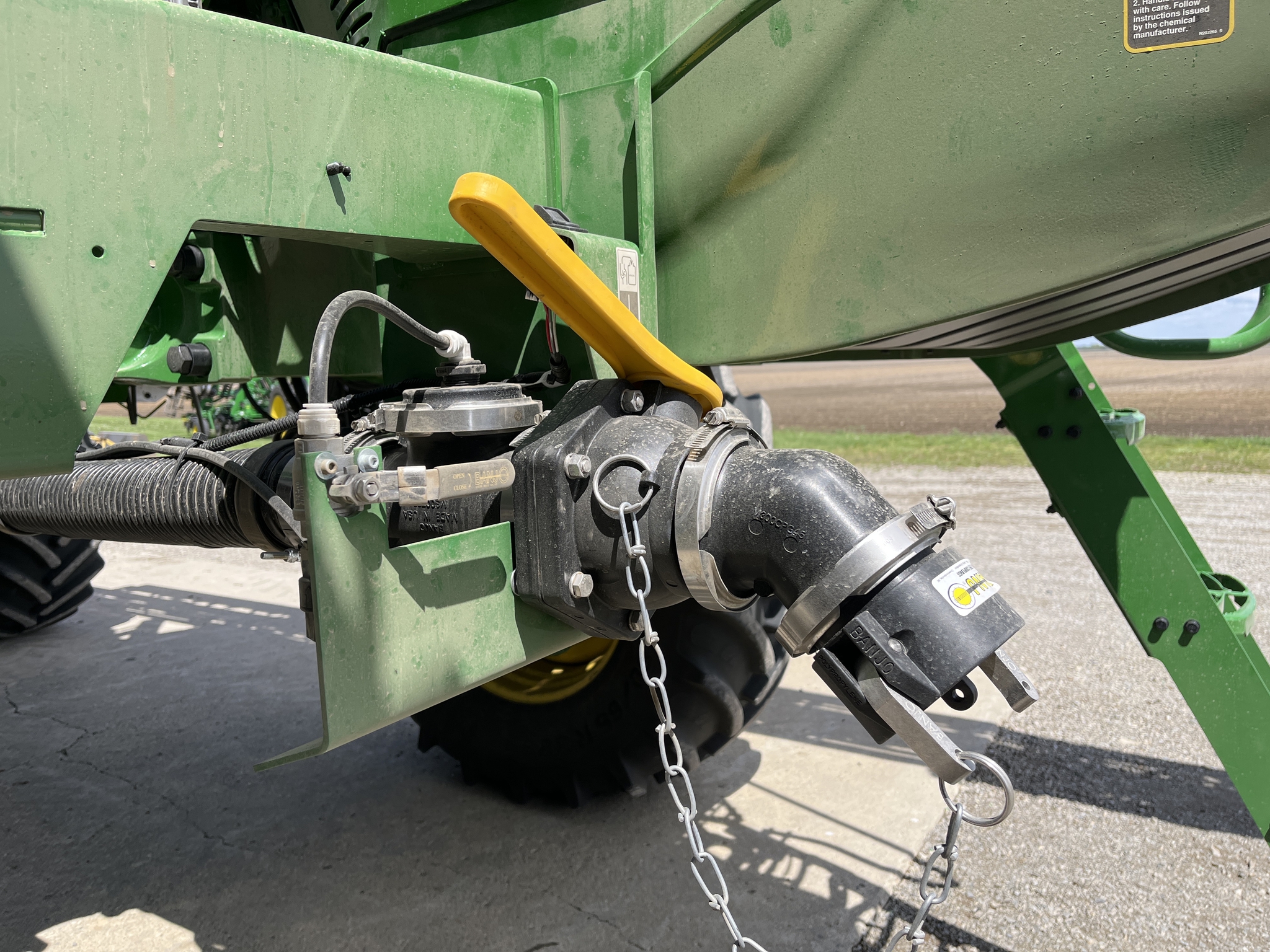 Used 2024 John Deere 410R Self Propelled Sprayers at Koenig Equipment in Greensburg, IN - PhotoXL12
