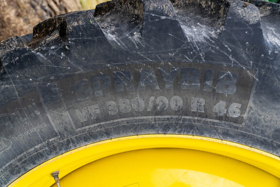 Used 2024 John Deere 410R Self Propelled Sprayers at Koenig Equipment in Greensburg, IN - Photo9