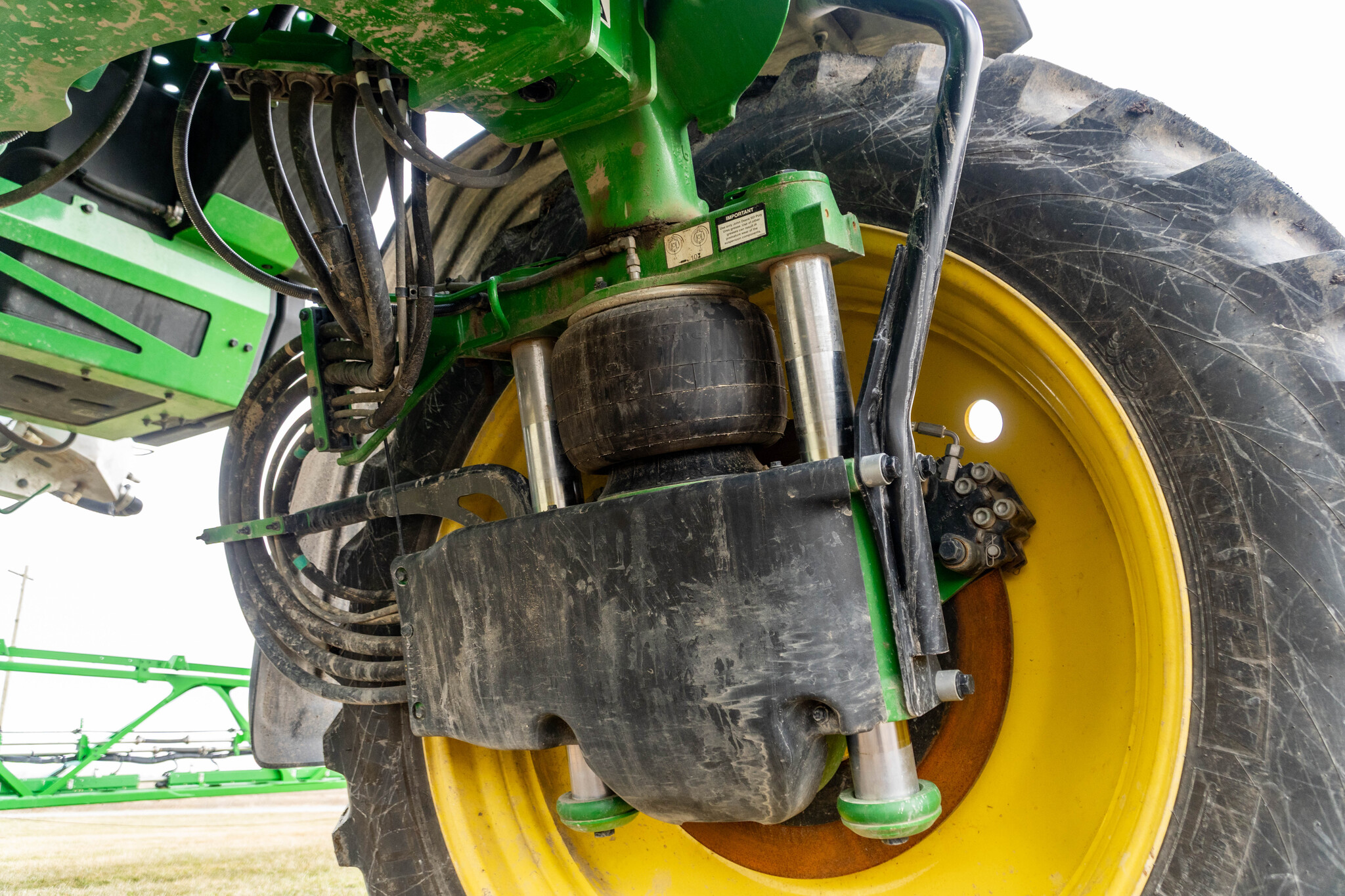 Used 2024 John Deere 410R Self Propelled Sprayers at Koenig Equipment in Greensburg, IN - PhotoXL11