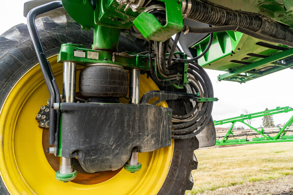 Used 2024 John Deere 410R Self Propelled Sprayers at Koenig Equipment in Greensburg, IN - Photo12