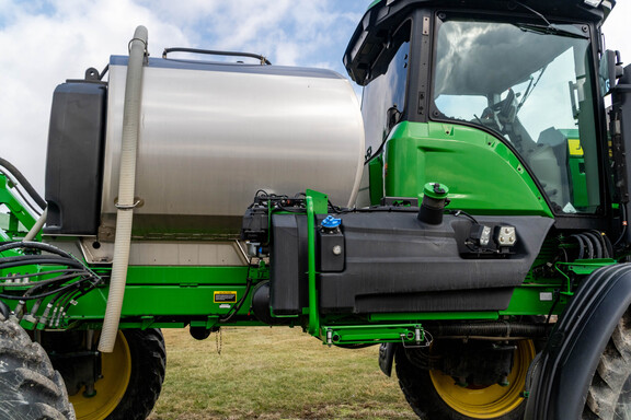 Used 2024 John Deere 410R Self Propelled Sprayers at Koenig Equipment in Greensburg, IN - Photo19