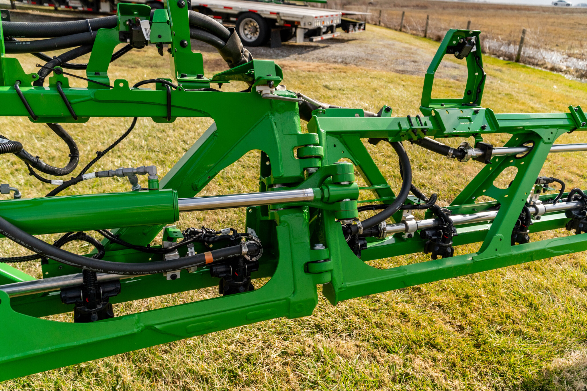 Used 2024 John Deere 410R Self Propelled Sprayers at Koenig Equipment in Greensburg, IN - PhotoXL27