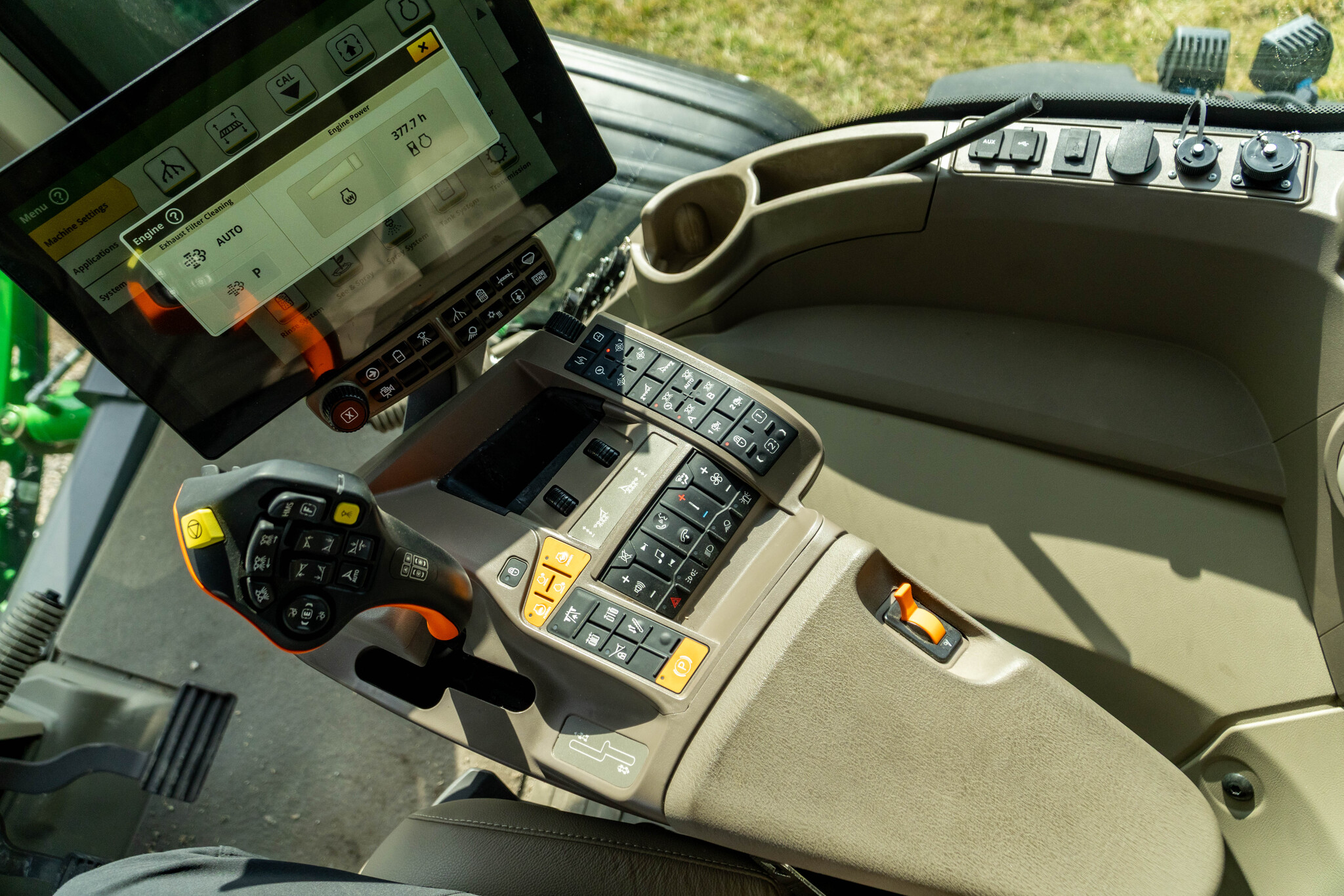 Used 2024 John Deere 410R Self Propelled Sprayers at Koenig Equipment in Greensburg, IN - PhotoXL39