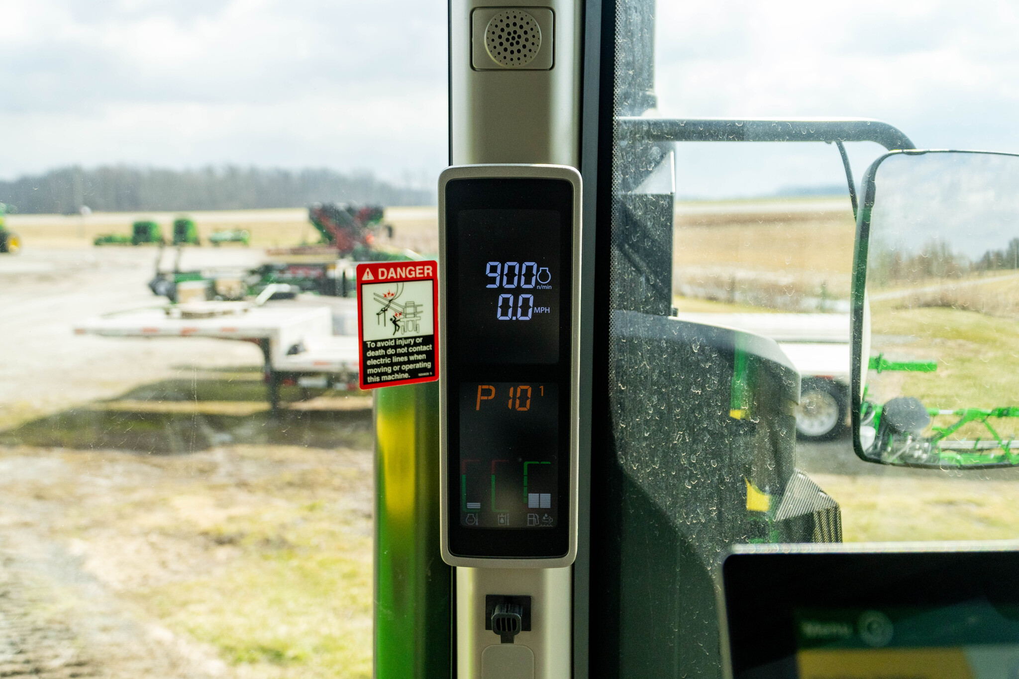 Used 2024 John Deere 410R Self Propelled Sprayers at Koenig Equipment in Greensburg, IN - PhotoXL41