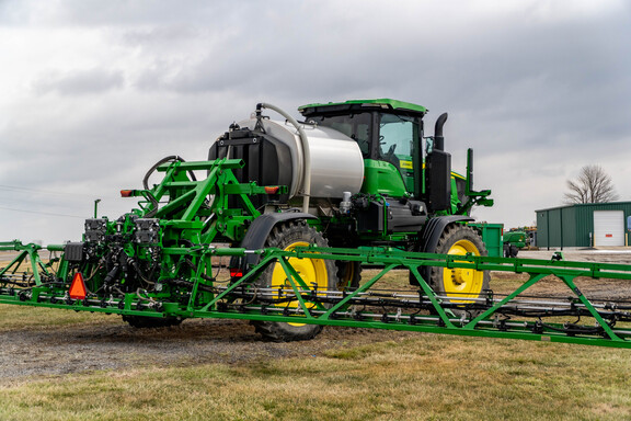 Used 2024 John Deere 410R Self Propelled Sprayers at Koenig Equipment in Greensburg, IN - Photo4