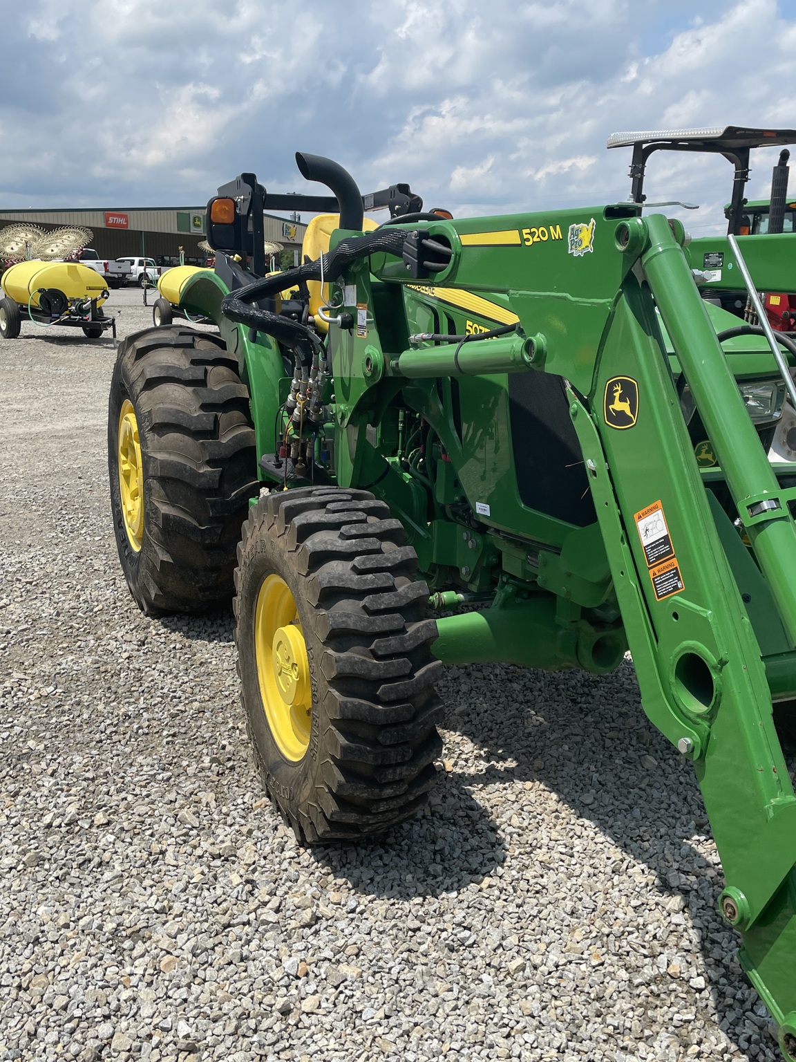 2021 John Deere 5075E Image 5