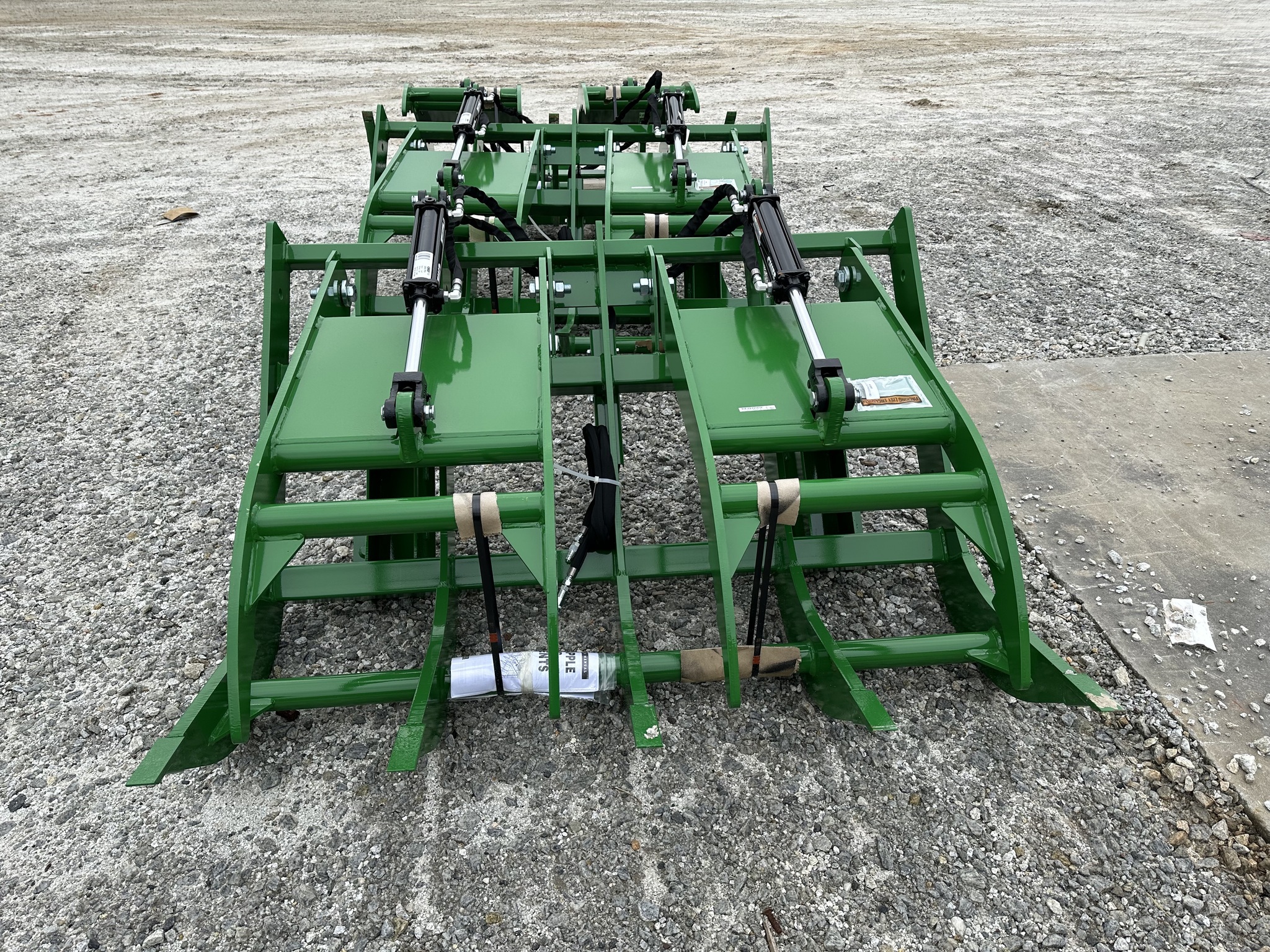 2022 Frontier AV20E Image 3