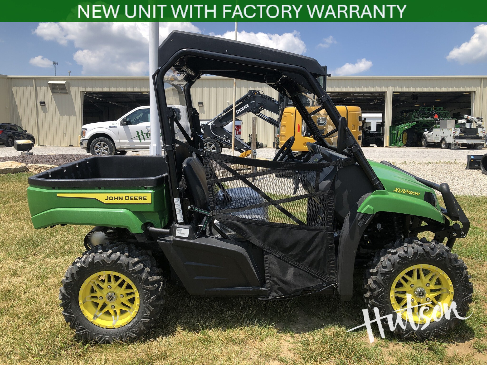 2023 John Deere XUV 590M