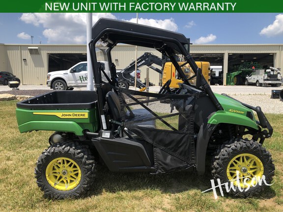 Photo of 2023 John Deere XUV 590M