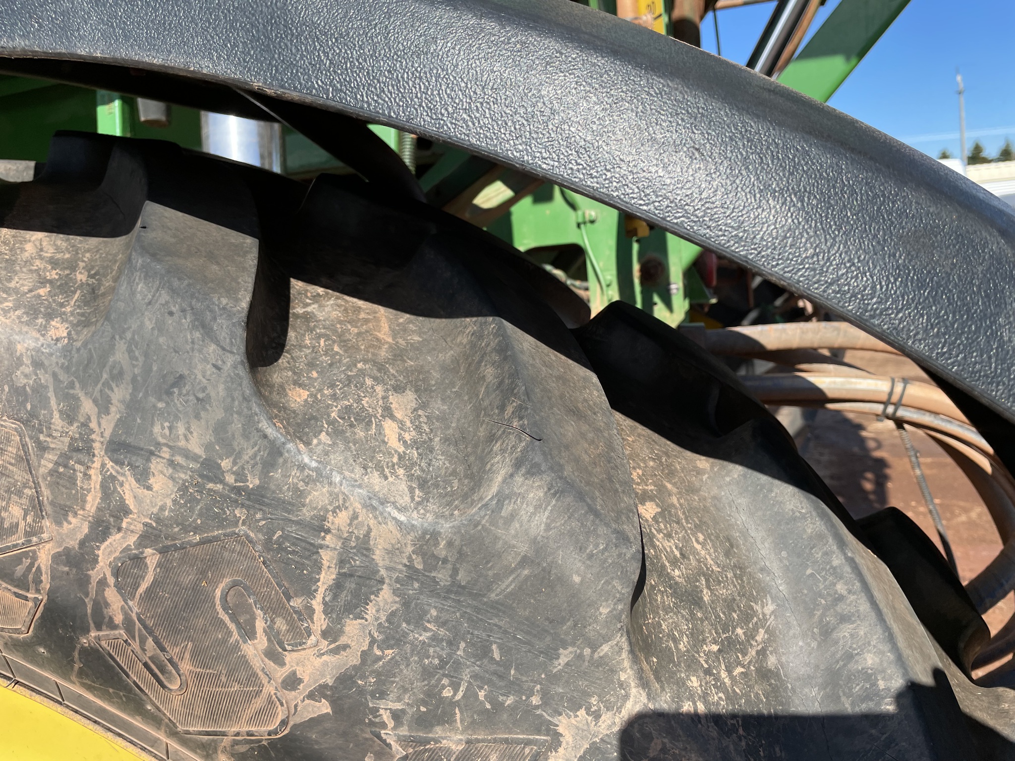 2011 John Deere 4730 Image 34