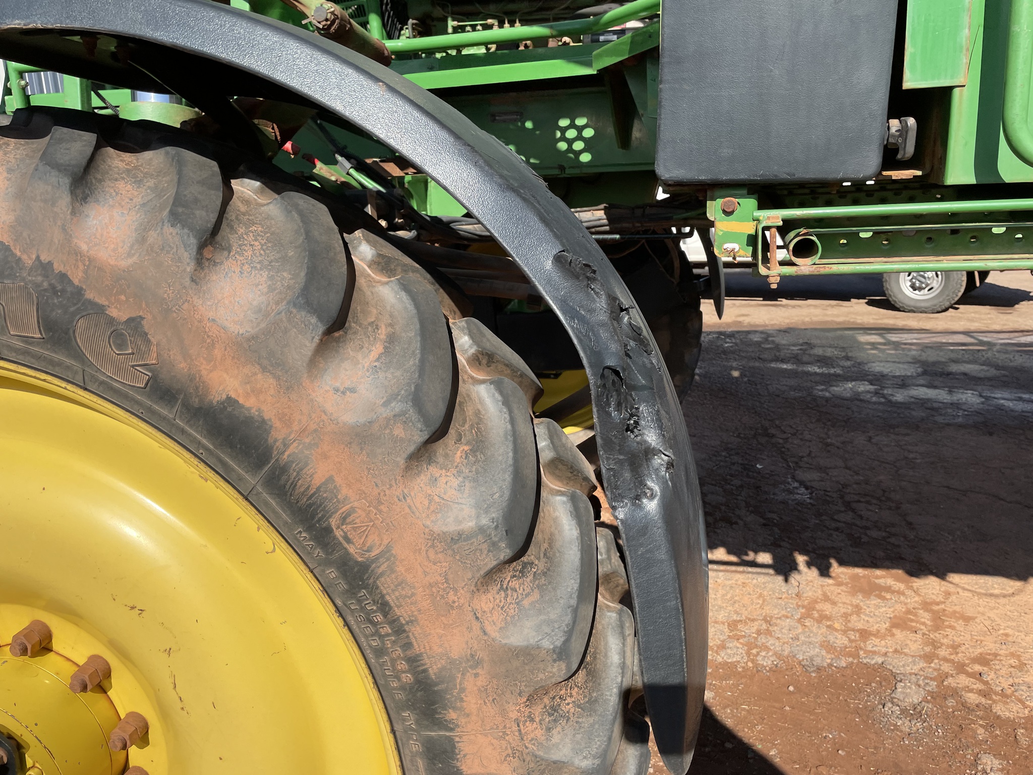 2011 John Deere 4730 Image 18