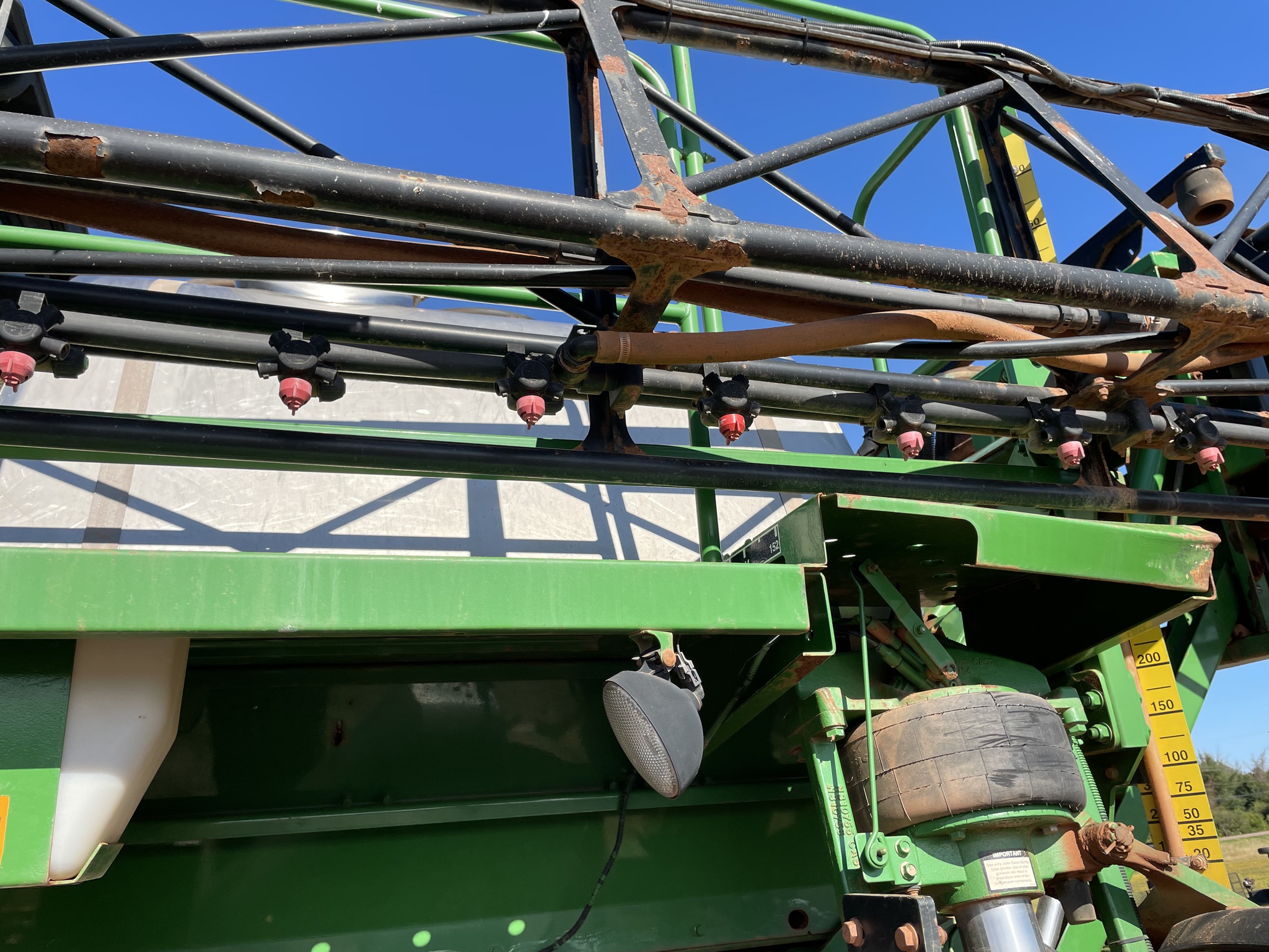 2011 John Deere 4730 Image 23